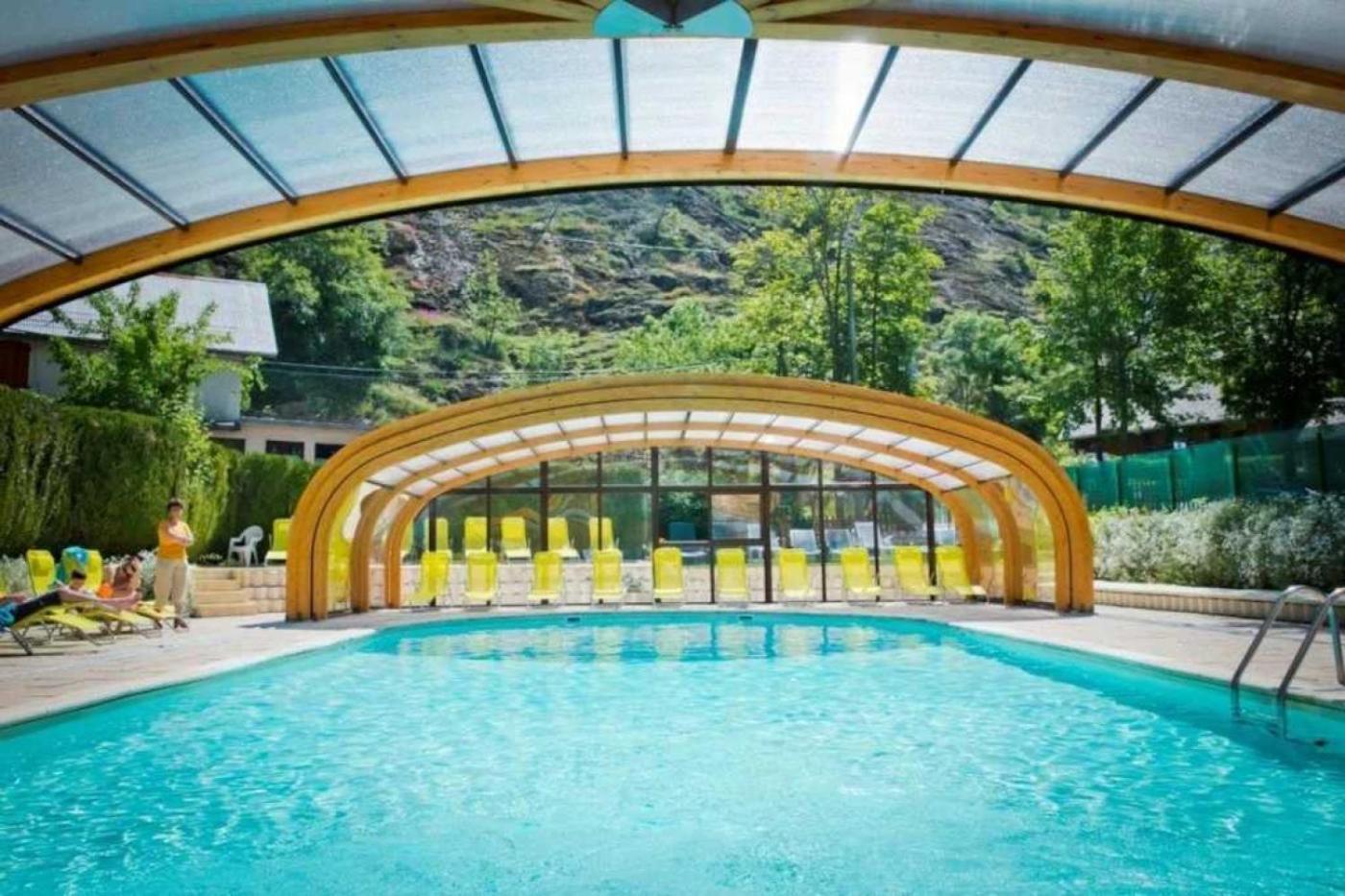 Camping 5 Etoiles - Piscine - Eeceff Le Bourg-dʼOisans المظهر الخارجي الصورة