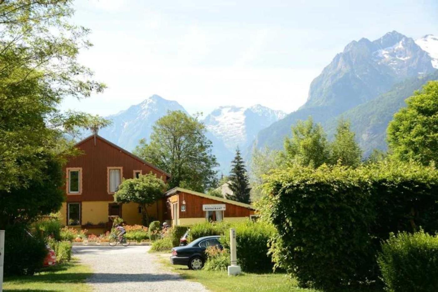 Camping 5 Etoiles - Piscine - Eeceff Le Bourg-dʼOisans المظهر الخارجي الصورة