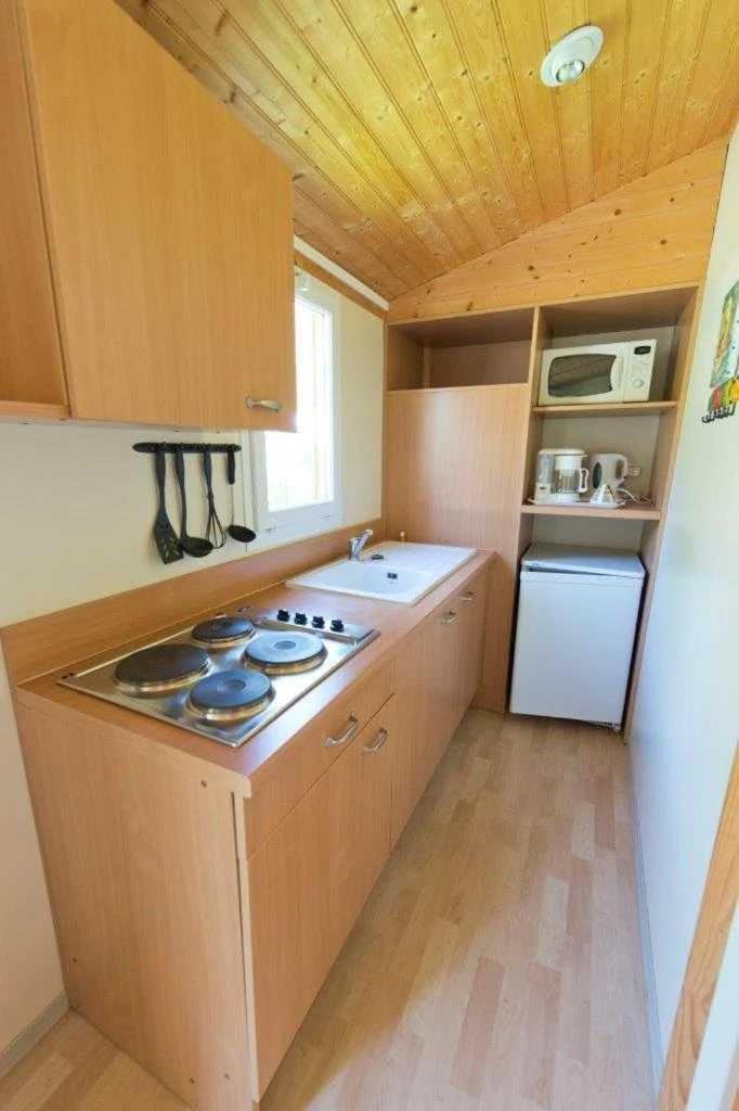 Camping 5 Etoiles - Piscine - Eeceff Le Bourg-dʼOisans المظهر الخارجي الصورة